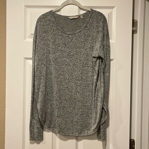 Athleta Pose Sweater Gray Long Sleeve Size Medium